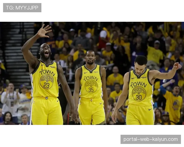 威尔金斯脱手球判恶意犯规 裁判业务水平引忧 威尔金斯脱手球判恶意犯规 裁判业务水平引忧